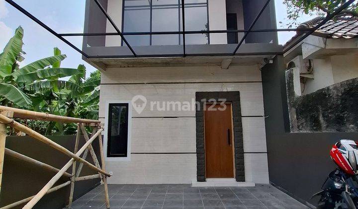 Rumah Baru Bebas Banjir akses 2 mobil dkt Jl Ratna Jatikramat 2