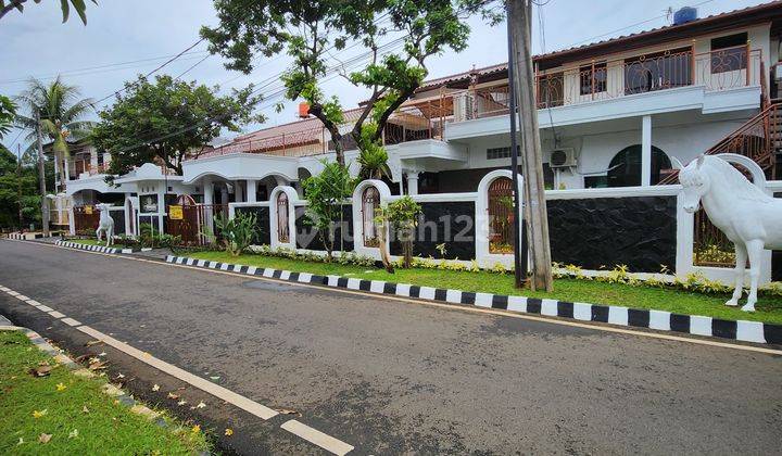 Rumah Mewah Dalam Komplek di Pondok Kelapa,Jakarta Timur 1