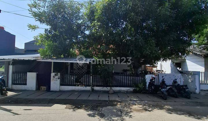 Rumah secondary akses lebar di pondok bambu,Jakarta Timur 1