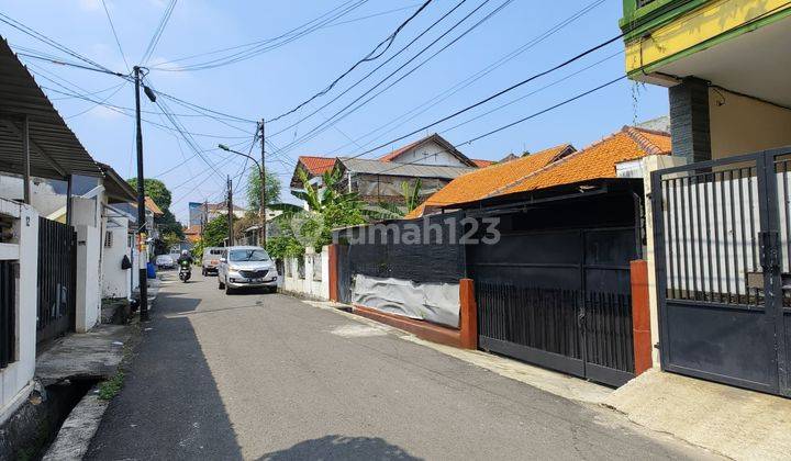 Rumah Secondary hitung tanahnya aja di Duren Sawit,Jakarta Timur 2