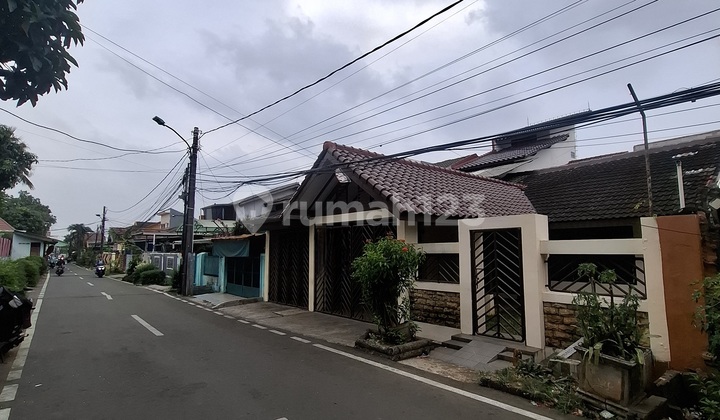 Flood-Free House in Pondok Kopi, East Jakarta