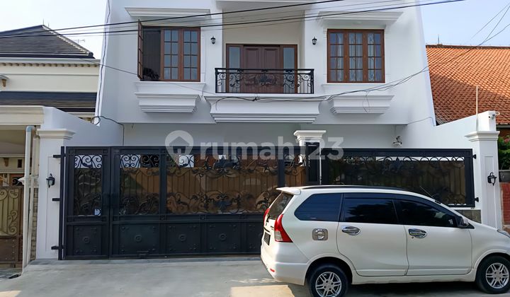 Rumah Mewah 2,5 Lantai Siap Huni Di Di Pdk Bambu Jakarta Timur