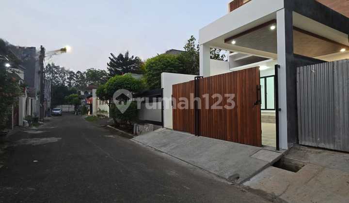 Jual Rumah Baru Dalam Komplek Halaman Luas Di Duren Sawit Jak Tim 2