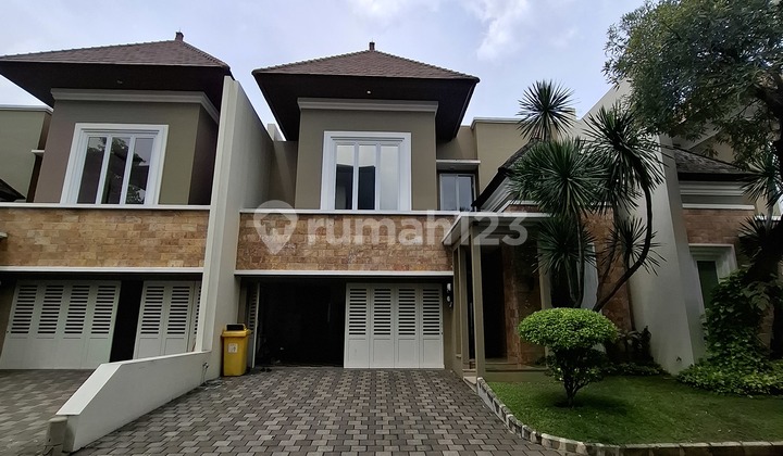 Exclusive Cluster House Ready to Occupy in Pejaten Barat, South Jakarta