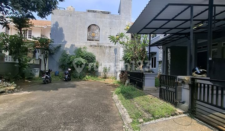 House in Citra Grand Cibubur for Sale, Corner Position, Semi-Furnished 2