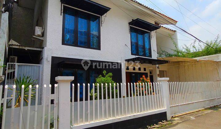 Rumah Secondary Dalam Komplek Di Pondok Kelapa Jakarta Timur 2