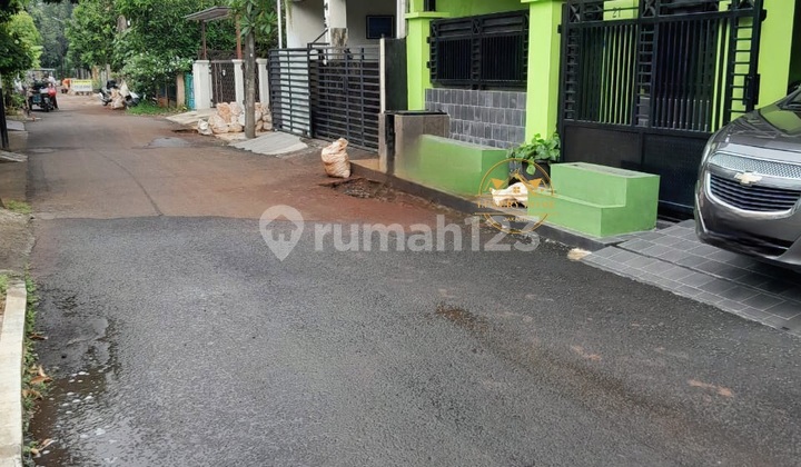 Rumah Secondary Dalam Komplek Marinir Pdk Kelapa Jakarta Timur  2