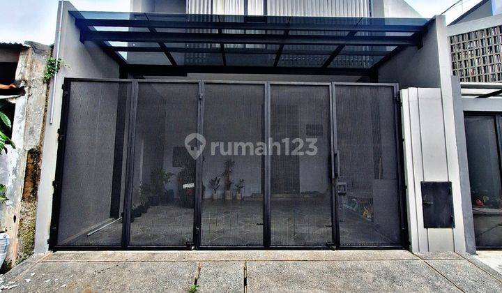 Rumah Depan Taman Siap Huni Furnished Di Rawamangun Jakarta Timur 1