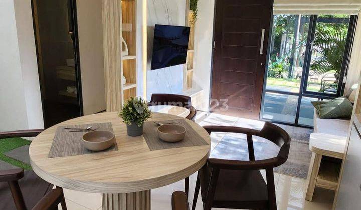 Rumah Konsep Vila Bernuansa Bali Tersedia Private Pool 2