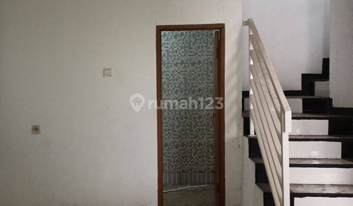 RUGI BUTUH MENDESAK CLUSTER EKLUSIF PASADENA MURAH 3 LANTAI