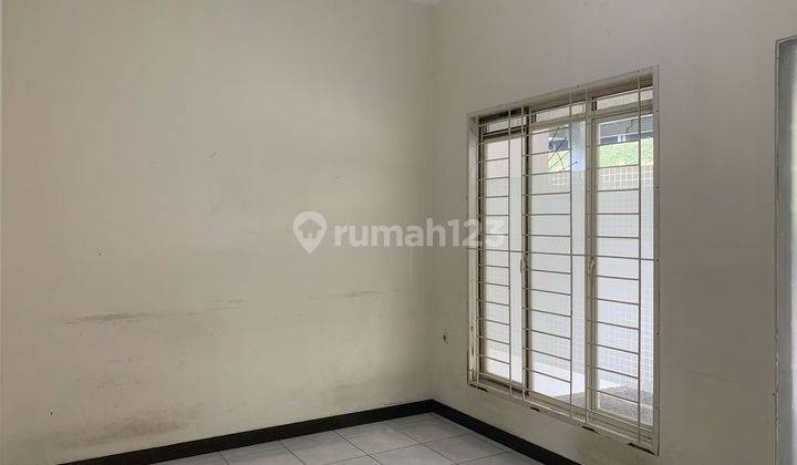Jual Cepat Rumah Taman Holis Indah 1 M An Saja Lt 108 Murah  2