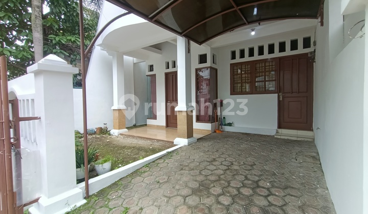 Jual Cepat Rumah 2 Lantai Cluster Cigadung Bandung Utara Harga di Bawah 2 M