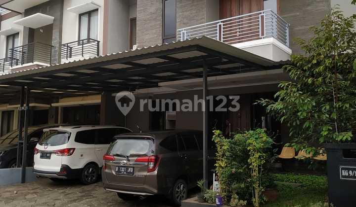 Dijual Rumah Cluster Sapphire Phg By Summarecon Serpong, Siap Huni, Rumah Dengan Model Minimalis Mewah Dan Lingkungan Yang Asri, Aman Dan Nyaman di Perumahan Elit Alam Sutra, Lokasi Strategis Dekat Mall, Ice Bsd, Tempat Kuliner, Dikeliling Mall, Sekolah, 