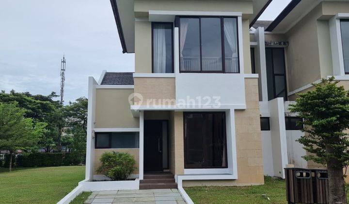 Dijual Rumah Illustria Eminent Bsd City siap Huni Minimalis Clasic New Modern Cantik Kondisi Rumah Sudah Renov, Lokasi Komersial Dan Strategis Dengan View Yang Indah, Dkat Mall2 Bsd Sms, Tempat Kuliner, Ice Bsd, Universitas, Toll Dll 1