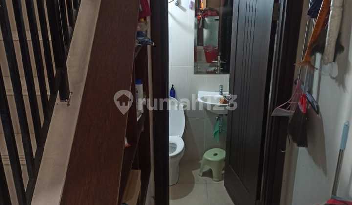 For Sale: Precia Eminent Cluster House By BSD City, move-in ready with a tidy, well-maintained condition, secure, and a super commercial location surrounded by accessible roads, malls, schools, toll roads, etc. 2