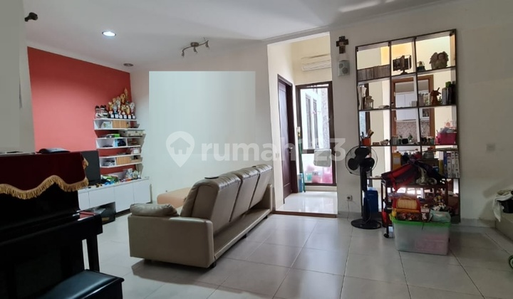 Dijual Barang Langkah Rumah Cantik The Icon Eternity By Bsd City, Dengan Kondisi Rumah Yg Terawat Dan Rapi. Perumahan Elit Dan Keamanan Terjamin. Lokasi Sangat Komersial Dan Deket Mall2, Ice Bsd, Sekolah,tempat Kuliner,toll, Dll