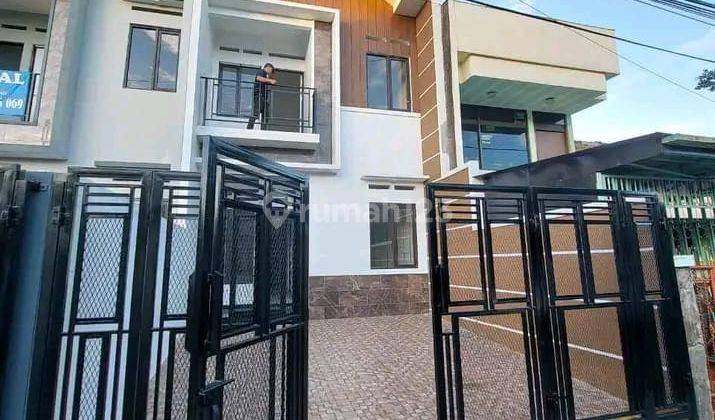 Rumah Bagus Semi Furnished SHM di Turangga, Bandung 1