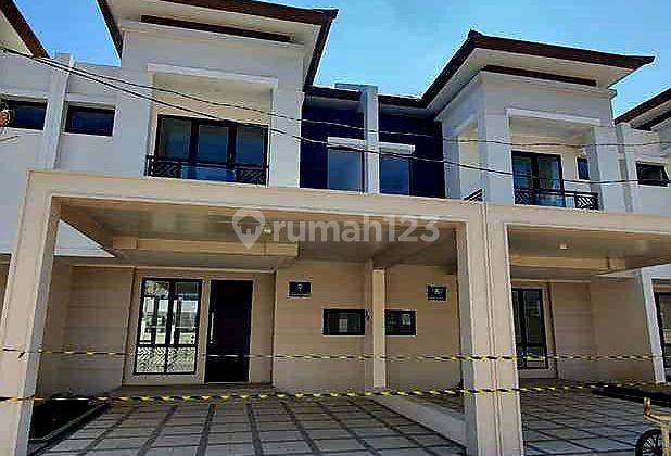 Rumah 2 Lantai Futuristik Semi Furnished SHM di Podomoro Park Bandung, Bandung 1