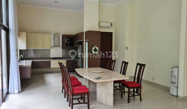 Rumah di BSD greencove rumah 2 Lantai luas 375 m lb 450 m kt 4+1 km 3+1 furnish, ada kolam renang 2