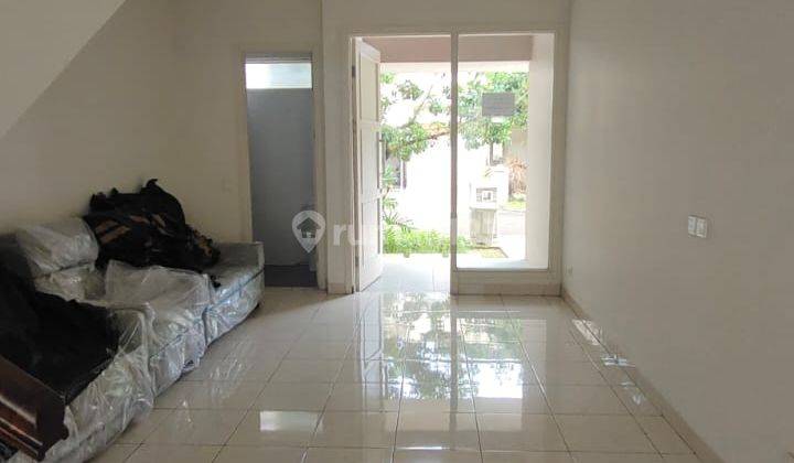 Rumah di Cluster canary the spring gading serpong 2 Lantai luas 7 x 17 m kt 2 km 3 , AC 1  8