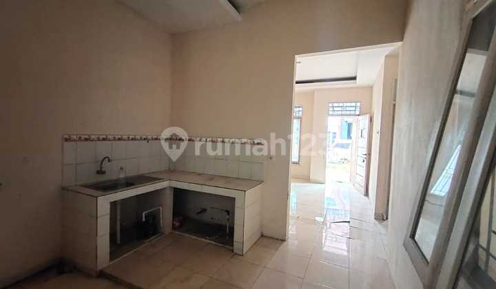 Rumah di Cluster barleria permata medang luas 78 m lb 70 m kt 2 km 2 shm lokasi strategis dekat gading serpong, ada kolam renang dalam cluster, 8