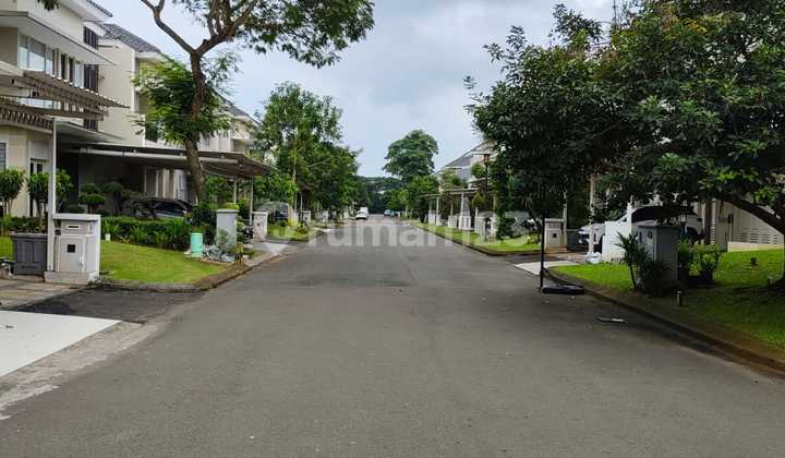 Rumah Besar di Cluster Goldfinch The Spring Gading Serpong Luas 10 X 25 = 250 M Lb 230 M Kt 4+1 Km 3+1 Semi Furnish 2