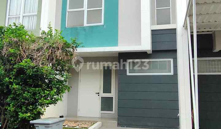 House in Agnesi Cluster Gading Serpong 2-Story House Area 52 M Building Area 60 M 3 Bedrooms 2 Bathrooms, Includes 2 ACs House in Agnesi Cluster Gading Serpong 2-Story House Area 52 M Building Area 60 M 3 Bedrooms 2 Bathrooms, Includes 2 ACs