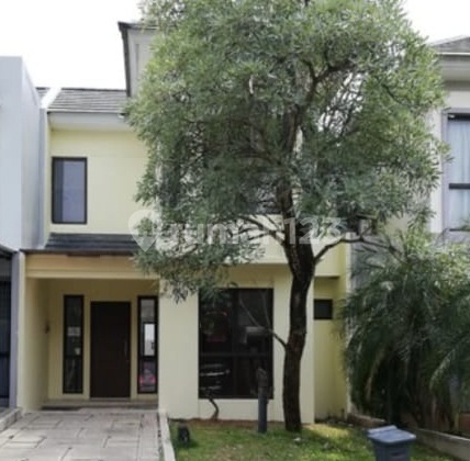 House in BSD Icon Caspia, BSD City, Area 7x16 = 112 m², Building Area 80 m², 3 Bedrooms, 2 Bathrooms, 1 AC, Curtains, Backyard Already Tiled.