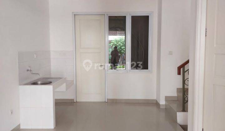 Rumah Di Karelia Village Gading Serpong Rumah 2 Lantai Luas 6 X 10 = 60 M Lb 77 M Kt 3+1 Km 2+1 Kosongan, Ada Kanopi, Min Sewa 2 Tahun 2