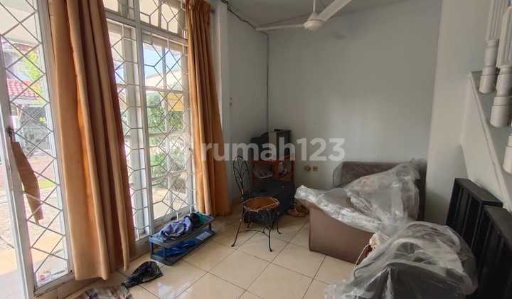 Rumah Murah di Taman Cendana Golf Lippo Karawaci Tangerang, Rumah 2 Lantai Luas 8 X 18 M KT 6 KM 7 , Dapur, Ruang Makan, Ruang Jemur LT 1, Balkon dan Ruang Jemur LT 2 , Lokasi Aman dan Nyaman, Nego Tipis