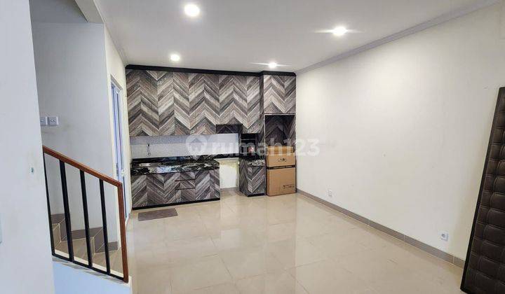 Rumah Di Cluster Agnesi Gading Serpong Rumah 2 Lantai Luas 7 X 12= 84 M Lb 90 M Kt 3 Km 2 Semi Furnish: Ac 2, Gorden, Kanopi, Pompa Booster, Kitchen Set, Kompor, Cooker Hood  2