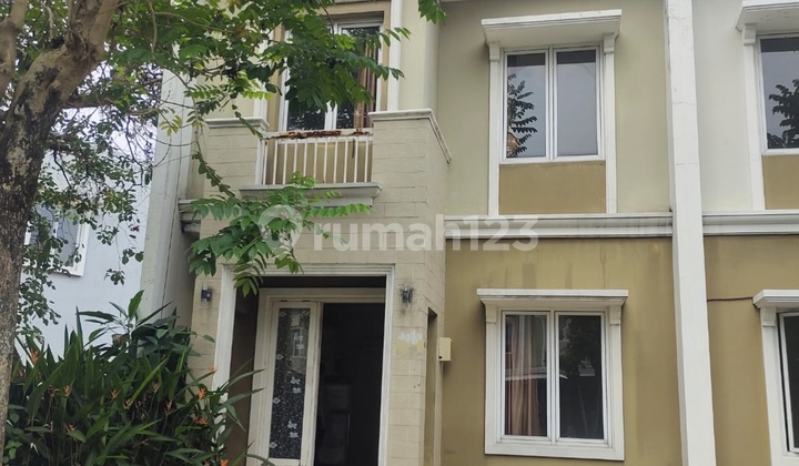 Monaco Village Gading Serpong House, 6 x 16 m, 3 Bedrooms, 2 Bathrooms, 1 AC, Spacious Backyard, Strategic Location Near Tarakanita School, Stella Maris, and BPK Penabur. Monaco Village Gading Serpong House, 6 x 16 m, 3 Bedrooms, 2 Bathrooms, 1 AC, Spacious Backyard, Strategic Location Near Tarakanita School, Stella Maris, and BPK Penabur.