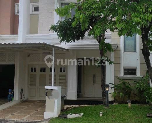 House in Flamingo Cluster, The Spring Gading Serpong, Area 128 M², Building Area 130 M², 3+1 Bedrooms, 3+1 Bathrooms, Semi-Furnished with AC, Water Heater, Kitchen Set, Spring Bed, Includes Indoor Garage and Canopy, Rarely Available. House in Flamingo Cluster, The Spring Gading Serpong, Area 128 M², Building Area 130 M², 3+1 Bedrooms, 3+1 Bathrooms, Semi-Furnished with AC, Water Heater, Kitchen Set, Spring Bed, Includes Indoor Garage and Canopy, Rarely Available.