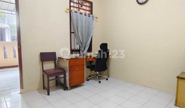 Rumah Di Medang Lestari Gading Serpong Luas 6 X 10 = 60 M Lb 50 M Kt 2 Km 1 , Row Jalan Lebar, Semi Furnish 2