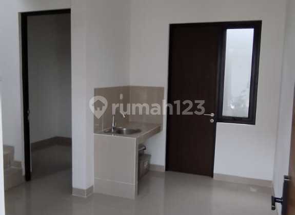 Rumah 2 Lantai di Metland Cluster Oxalis Siap Huni Lokasi Oke