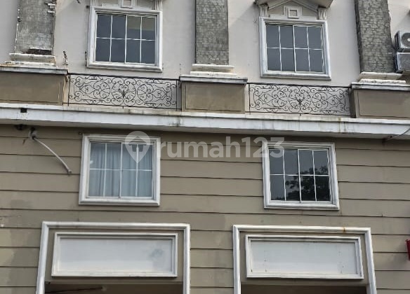 Ruko CBD di Green Lake City Siap Pakai Startegis Nego Ruko CBD di Green Lake City Siap Pakai Startegis Nego