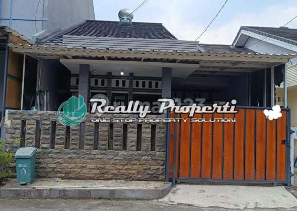 Rumah Sewa Semi Furnished Jaticempaka Pondok Gede Siap Huni Rumah Sewa Semi Furnished Jaticempaka Pondok Gede Siap Huni