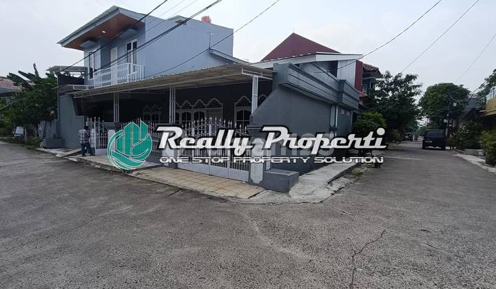 Rumah Besar Dalam Komplek Siap Huni Baru Renovasi di Pondokmelati 2
