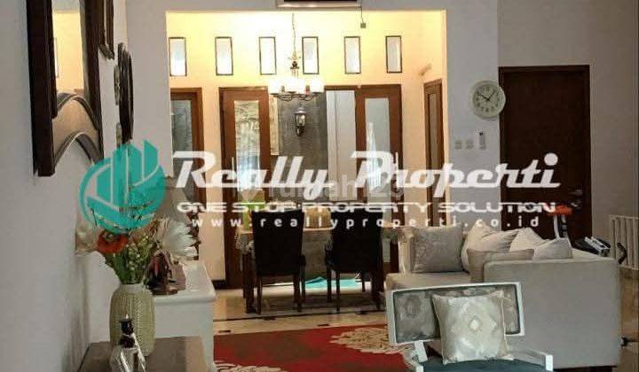 Disewakan Rumah Semi Furnished Strategis Di Jatibening  2