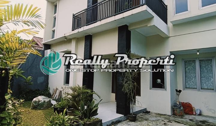 Rumah Pondokmelati Lingkungan Asri Dekat Pintu Tol Jor Jatiwarna