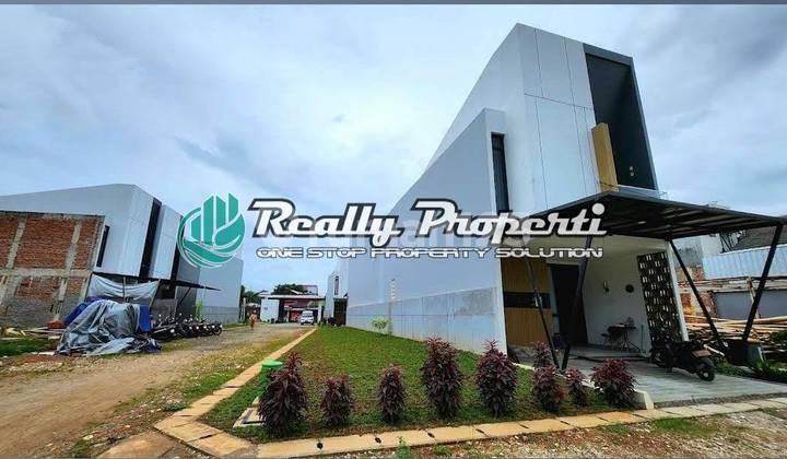 2-Story House in Jatiwaringin, Pondok Gede, Near New LRT Jatibening 2
