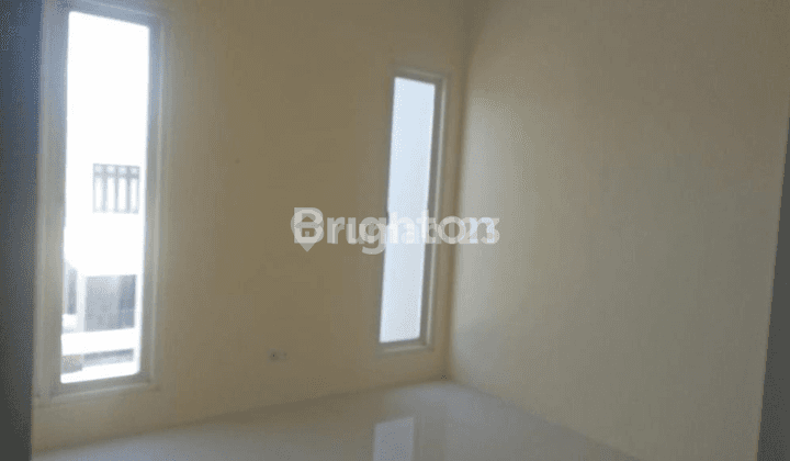 DIJUAL RUMAH 2 LANTAI SIAP HUNI , PERUM GRAHA MAS  2