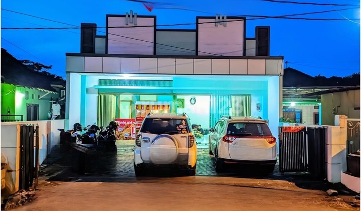 QUICK SALE GEDANGAN SIDOARJO SHOPHOUSE READY TO USE SUITABLE FOR BUSINESS, WAREHOUSE QUICK SALE GEDANGAN SIDOARJO SHOPHOUSE READY TO USE SUITABLE FOR BUSINESS, WAREHOUSE