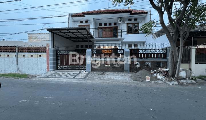 DIJUAL RUMAH BANGUNAN 2 LANTAI HUNIAN NYAMAN, BABATAN PANTAI  1