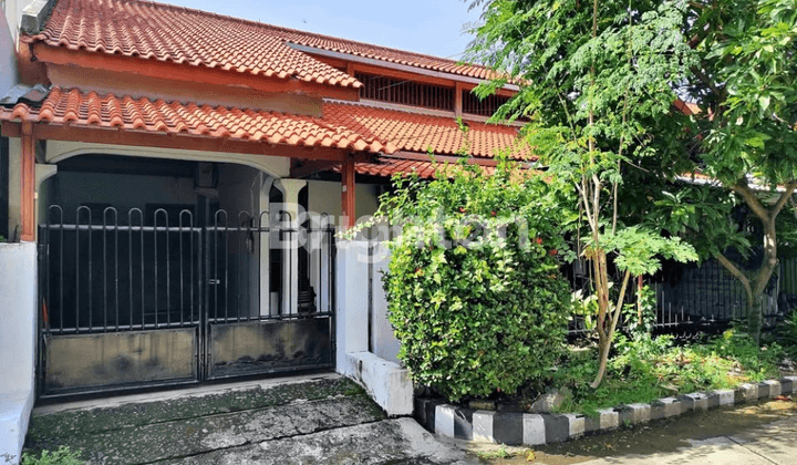 DIJUAL RUMAH 2 LANTAI SIAP HUNI DEKAT DENGAN FASUM  1