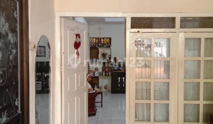 Ready-to-Occupy House Location at Perum Wisma Kedung Asem Indah Rungkut 2