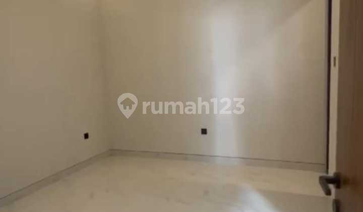 NEW MURAH PRIME LOCATION RUMAH DIAN ISTANA MOCA VRBANA WIYUNG SURABAYA BARAT 2