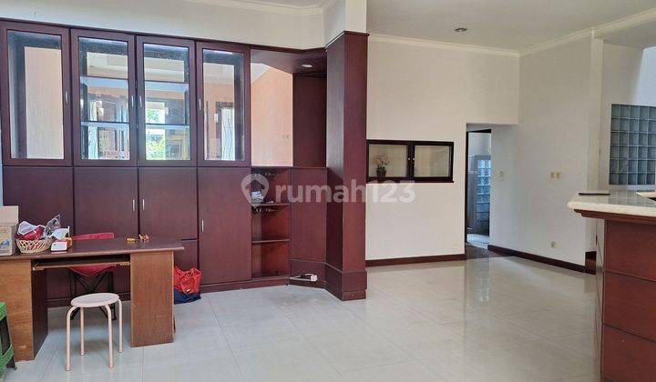 Rumah Di Jl Cipaku Bandung Shm Bagus Timur 2