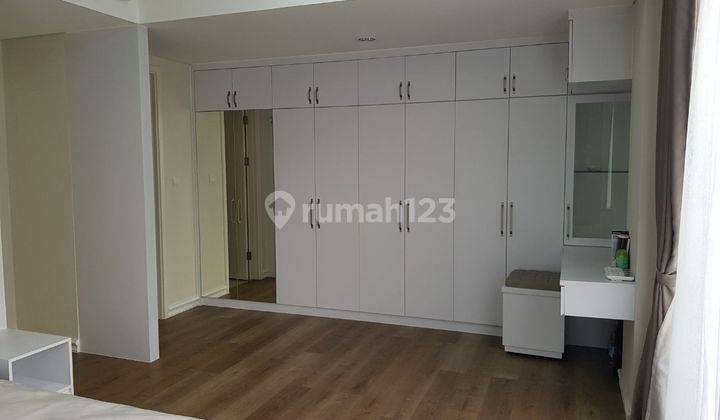 Dijual Apartemen Full Furnish di Rainbow Spring Condo 2