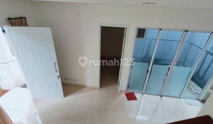 Disewakan Rumah Rapi Di Vanya Park Cluster Anila BSD Serpong 2